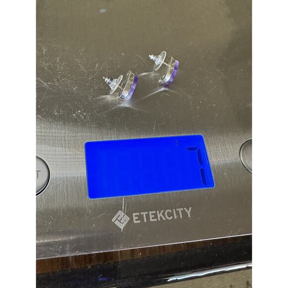 Vintage Chevron Amythest Sterling Silver Oval Post Earrings .75 Inch - Picture 8 of 8